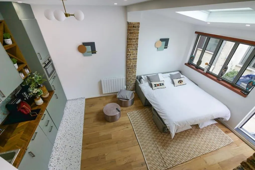 Duplex 4 Pax- Cour Privee Apartment Paris